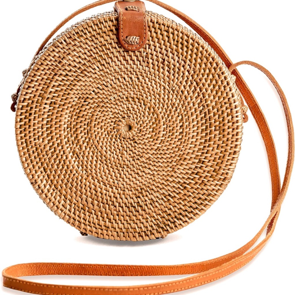 Rattan round purse, crossbody